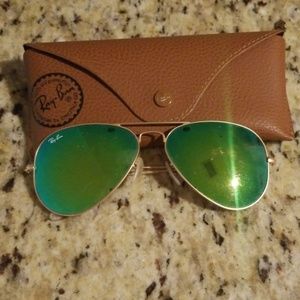 Ray Ban aviators